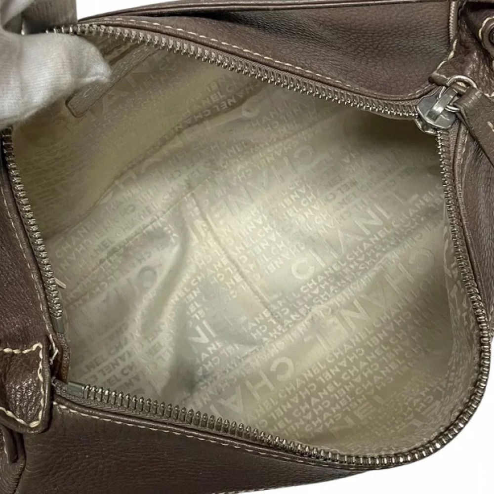 Authentic CHANEL taupe calfskin leather oversized tassel hobo bag - Picture 12 of 13